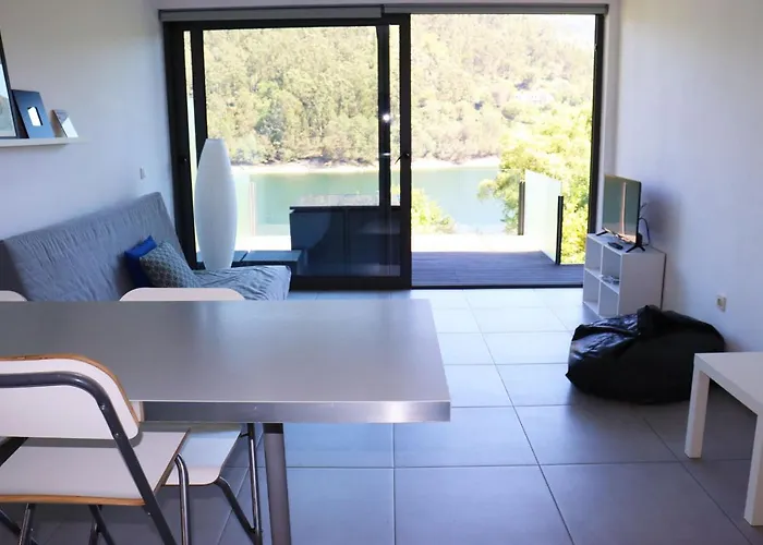 Javali - Casas Barca Do Rio By Casas * Gerês